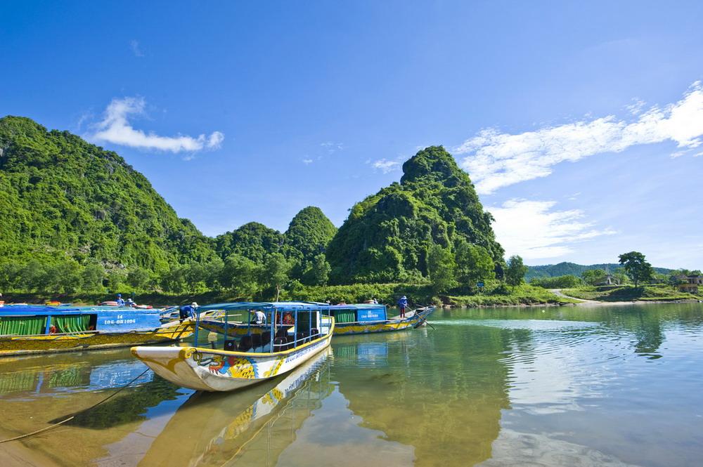 Explore the Best Bike Tours in Vietnam: Your Ultimate Guide to Cycling Through Paradise